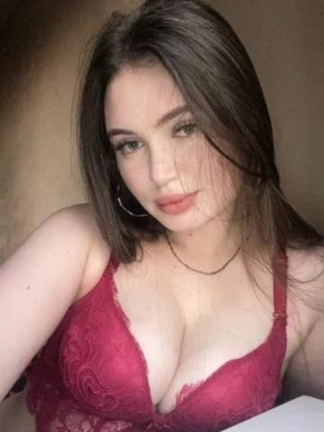 Дина Горячая Спутница Реал фото 3